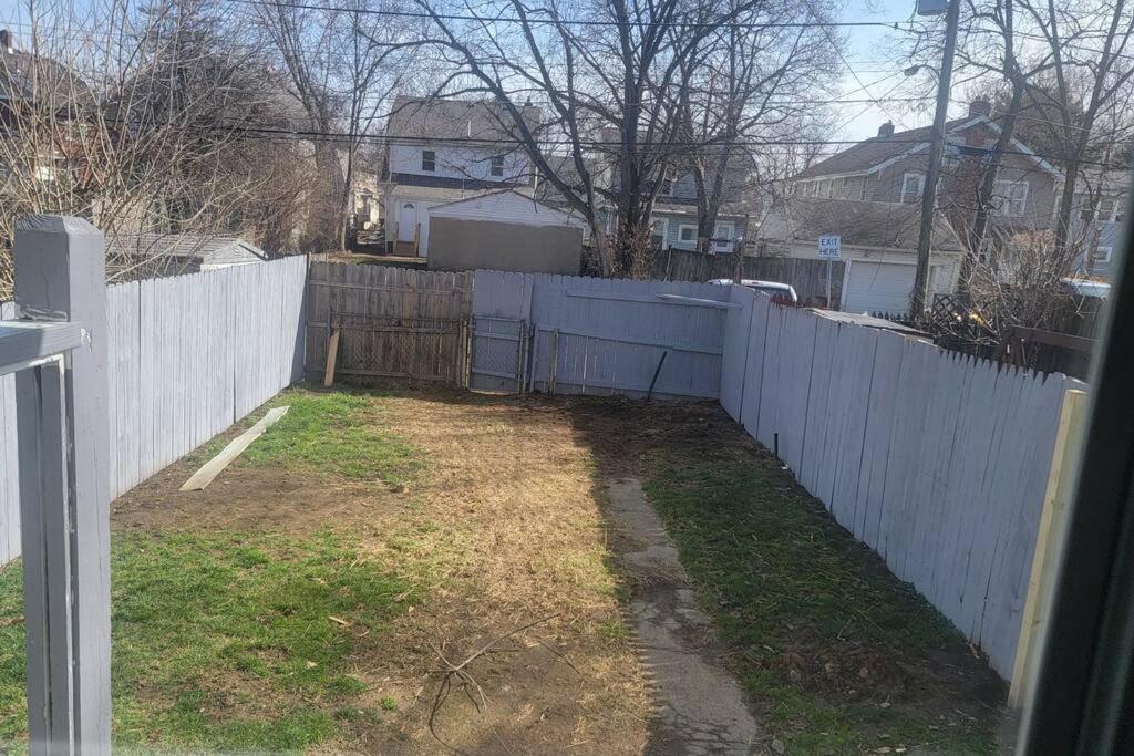 Apartment Quiet 3 Bed With Fenced Yard Columbus
